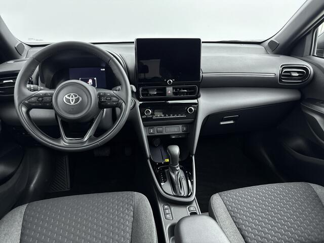 Toyota YARIS Cross 1.5 Hybrid 130 Dynamic | Stoel -/ Stuur verwarming | Apple Carplay -/ Android Auto |