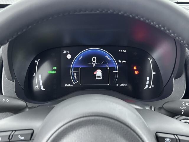 Toyota YARIS Cross 1.5 Hybrid 130 Dynamic | Stoel -/ Stuur verwarming | Apple Carplay -/ Android Auto |