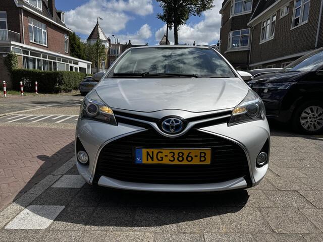 Toyota YARIS 1.5 Hybrid Lease Limited