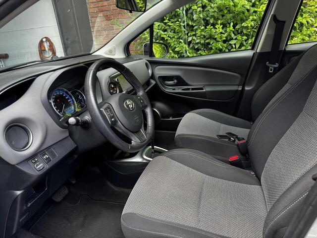Toyota YARIS 1.5 Hybrid Lease Limited