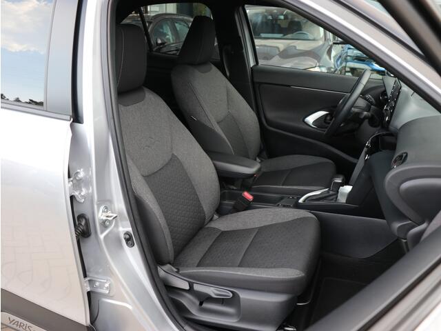 Toyota YARIS 1.5 Hybrid 115 Dynamic I Apple/Android Navi I LED I Camera