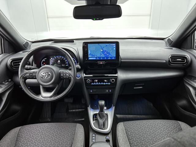 Toyota YARIS Cross 1.5 Hybrid Dynamic Limited | Navigatie | Head Up Display | Panoramadak | Elektrische Achterklep | Stoel- en Stuurverwarming |
