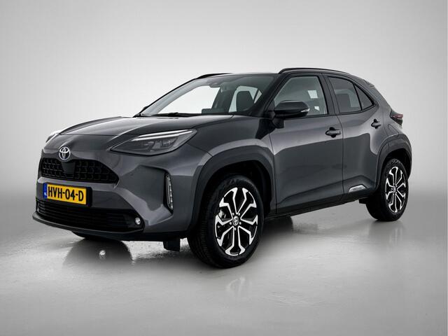 Toyota YARIS Cross 1.5 Hybrid Dynamic | Navigatie | Head Up Display | Panoramadak | Elektrische Achterklep | Stoel- en Stuurverwarming |