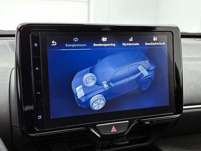 Toyota YARIS Cross 1.5 Hybrid Dynamic | Navigatie | Head Up Display | Panoramadak | Elektrische Achterklep | Stoel- en Stuurverwarming |