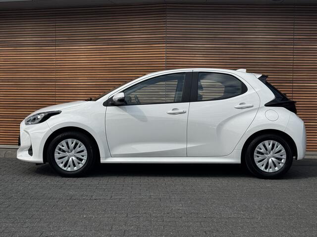 Toyota YARIS 1.5 Hybrid Active Trekhaak / Camera / Clima