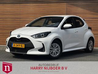 toyota-yaris-1.5-hybrid-active-trek