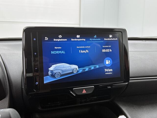 Toyota YARIS Cross 1.5 Hybrid GR Sport | Navigatie | Blind Spot | Parkeersensoren voor+achter | Stoel- en Stuurverwarming |