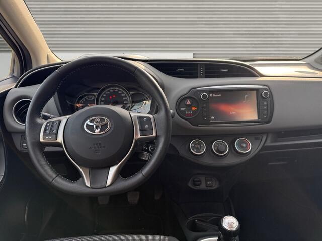 Toyota YARIS 1.0 VVT-i Aspiration - Camera, Cruise, Trekhaak, NAP