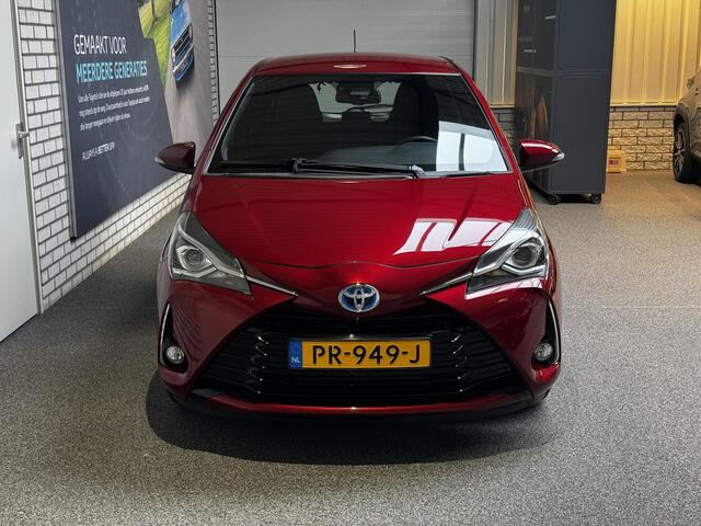Toyota YARIS 1.5 Hybrid Executive automaat