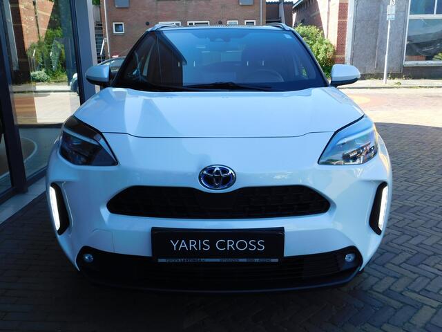 Toyota YARIS Cross 1.5 Hybrid Dynamic | PANO | HUD | Elektr. Achterklep