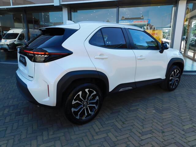 Toyota YARIS Cross 1.5 Hybrid Dynamic | PANO | HUD | Elektr. Achterklep