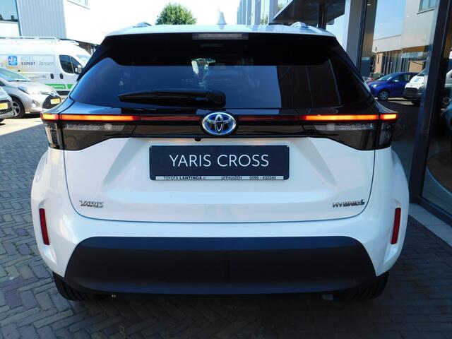 Toyota YARIS Cross 1.5 Hybrid Dynamic | PANO | HUD | Elektr. Achterklep