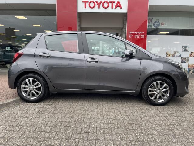 Toyota YARIS 1.3 VVT-i Trend | Trekhaak | Navi | Cruise Control