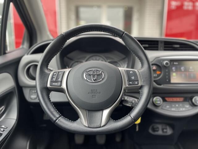 Toyota YARIS 1.3 VVT-i Trend | Trekhaak | Navi | Cruise Control