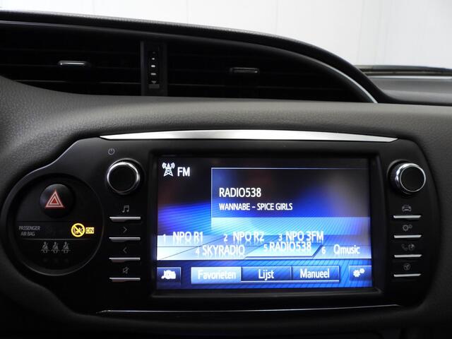 Toyota YARIS 1.5 Hybrid Active CLIMA/CAMERA/CRUISE/PDC!