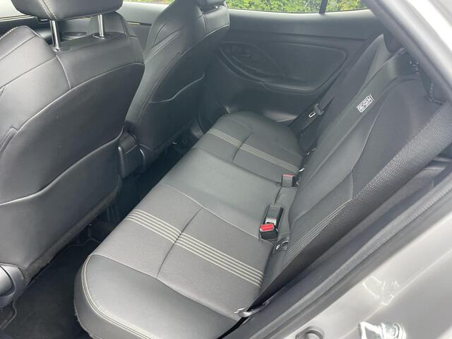 Toyota YARIS Cross 1.5 Hybrid Adventure