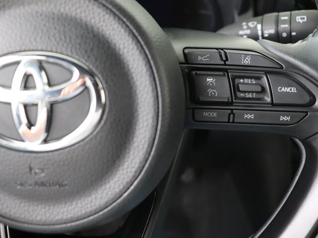 Toyota YARIS Cross 1.5 Hybrid Adventure I Navigatie I Climate Control I Cruise Control Adaptief I Camera I Treeplanken I