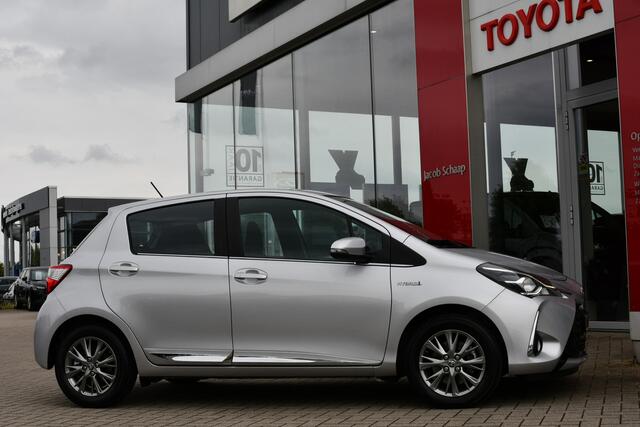 Toyota YARIS 1.5 Hybrid Executive Automaat 100pk | Navigatie | Keyless | Fietsendragerbeugel |
