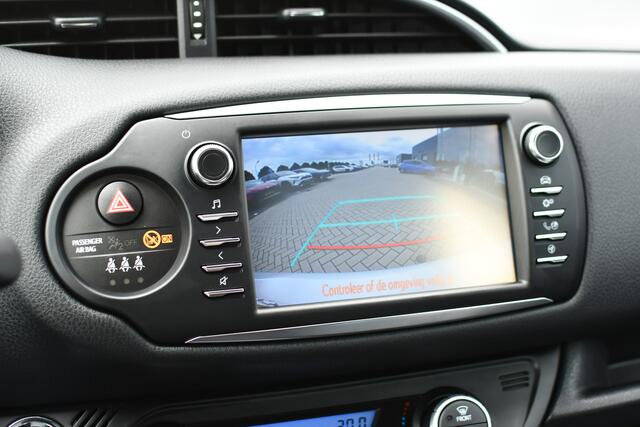 Toyota YARIS 1.5 Hybrid Executive Automaat 100pk | Navigatie | Keyless | Fietsendragerbeugel |
