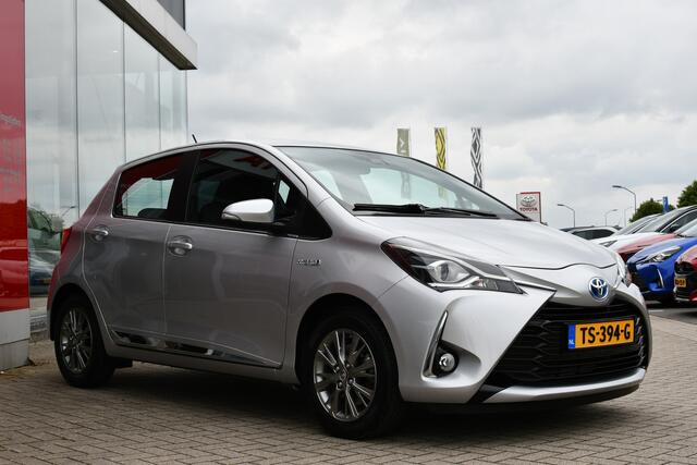 Toyota YARIS 1.5 Hybrid Executive Automaat 100pk | Navigatie | Keyless | Fietsendragerbeugel |