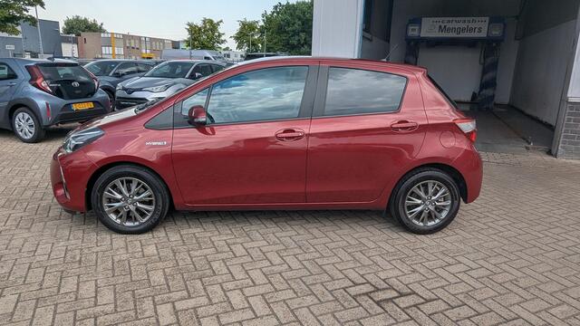 Toyota YARIS 1.5 Hybrid Dynamic