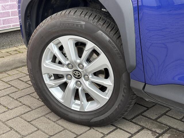 Toyota YARIS Cross 1.5 Hybrid Active | Adaptieve Cruise Control | Automatische airco | Lichtmetalen velgen | Apple CarPlay en Android Auto |