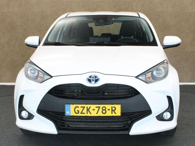 Toyota YARIS 1.5 Hybrid Active - NAVIGATIE - CLIMATE CONTROL - BLUETOOTH - APPLE CARPLAY/ ANDROID AUTO - ARMSTEUN VOOR - CAMERA - ADAPTIEVE CRUISE CONTROL - KEYLESS ENTRY/ START - DAB RADIO