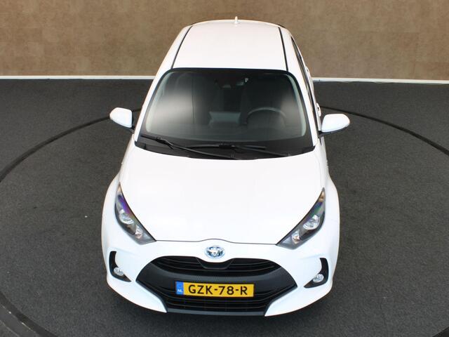Toyota YARIS 1.5 Hybrid Active - NAVIGATIE - CLIMATE CONTROL - BLUETOOTH - APPLE CARPLAY/ ANDROID AUTO - ARMSTEUN VOOR - CAMERA - ADAPTIEVE CRUISE CONTROL - KEYLESS ENTRY/ START - DAB RADIO
