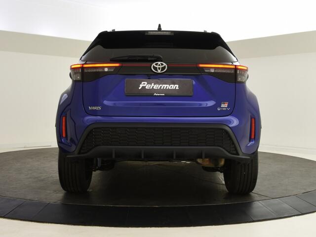 Toyota YARIS 1.5 Hybrid 130 GR Sport | Parkeersensoren V+A | BLS | HUD | JBL