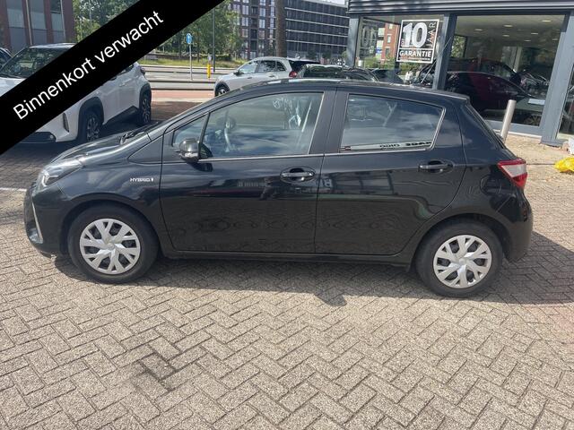 Toyota YARIS 1.5 Hybrid Dynamic | Navigatie | Camera | Dealer onderhouden | Garantie tot 02-2030