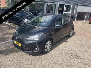 toyota-yaris-1.5-hybrid-dynamic--n