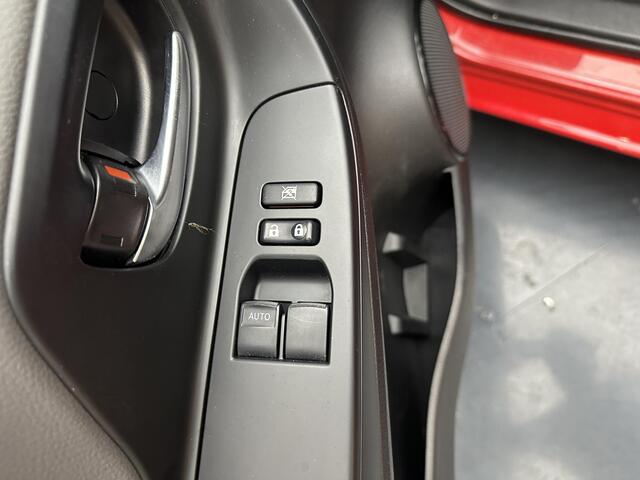 Toyota YARIS 1.5 Hybrid Aspiration Automaat | Cam Achter | Heel zuinig | NL auto | Complete historie