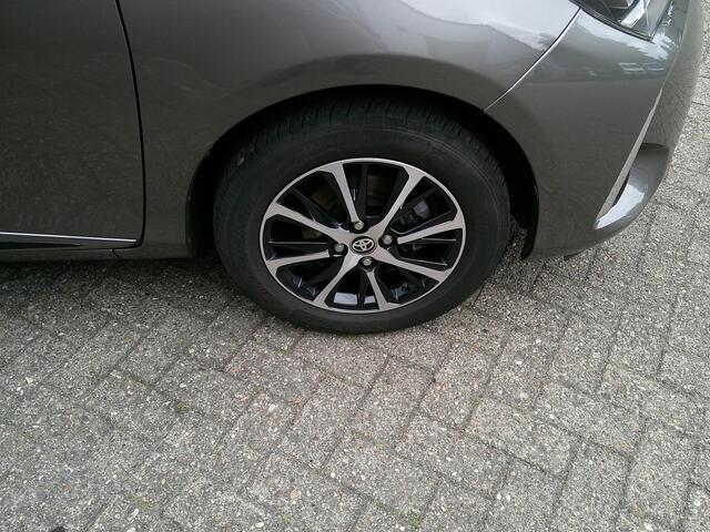 Toyota YARIS 1.5 VVT-i Bi-Tone Trekhaak