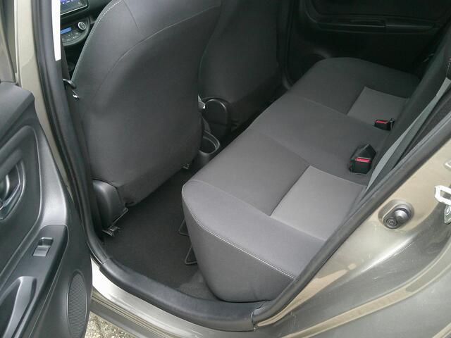 Toyota YARIS 1.5 VVT-i Bi-Tone Trekhaak