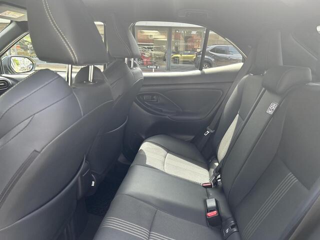 Toyota YARIS Cross 1.5 Hybrid Adventure AWD
