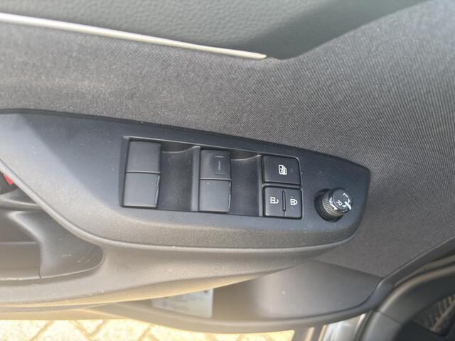 Toyota YARIS Cross 1.5 Hybrid Active SLECHTS 19.465KM, ZEER NETTE AUTO!!!
