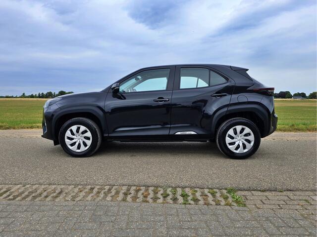 Toyota YARIS Cross 1.5 Hybrid - 95 Pk - Euro 6 - Navi - ParkeerCamera - AppleCarplay AndroidAuto