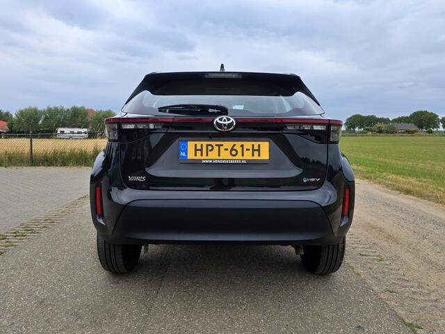 Toyota YARIS Cross 1.5 Hybrid - 95 Pk - Euro 6 - Navi - ParkeerCamera - AppleCarplay AndroidAuto