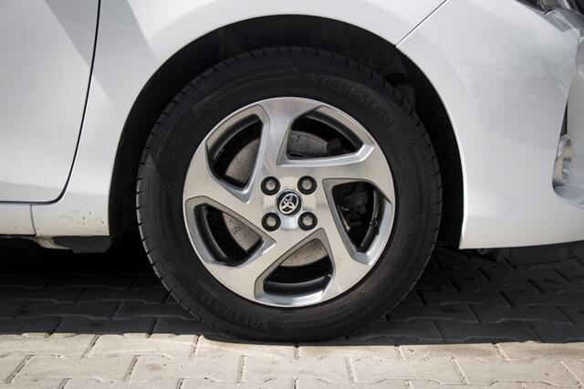 Toyota YARIS 1.5 Hybrid Trend | Camera | Navigatie