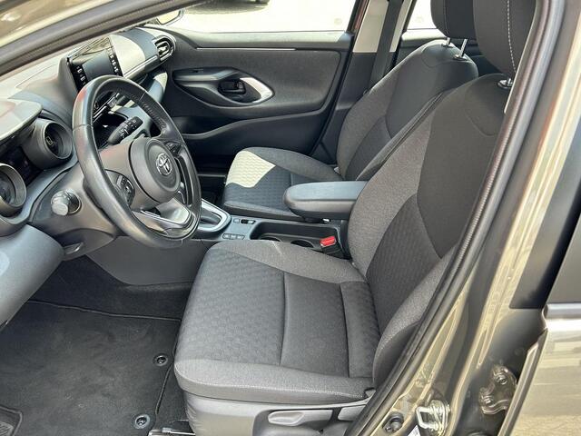 Toyota YARIS 1.5 Hybrid Dynamic, Apple Carplay, Camera