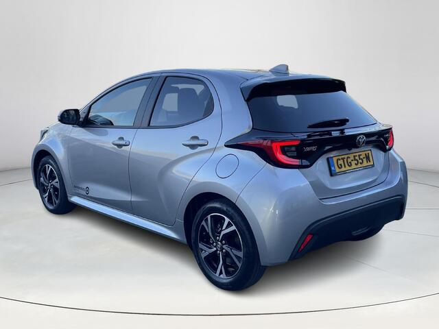 Toyota YARIS 1.5 Hybrid 115 First Edition **NAVIGATIE/ PARKEERCAMERA/ APPLE CARPLAY/ ADAPTIVE CRUISE CONTROL**