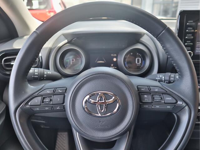 Toyota YARIS 1.5 Hybrid Dynamic Adaptieve Cruise Control | Camera | Stoelverwarming | 10jr. toyota garantie