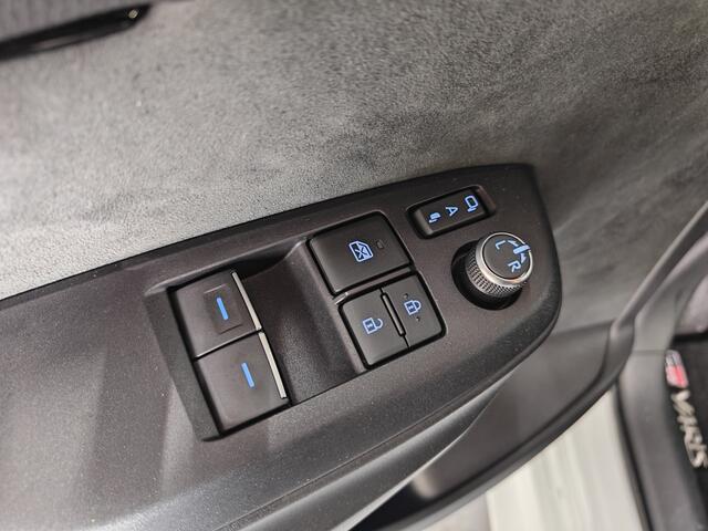 Toyota YARIS 300