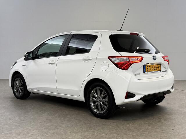 Toyota YARIS 1.5 Hybrid Dynamic LED Camera Clima Cruise Navi 15"LMV
