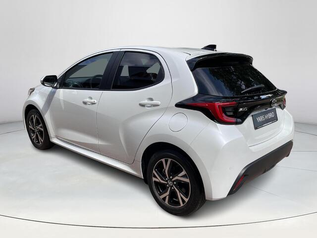 Toyota YARIS 1.5 Hybrid 115 Dynamic | Comfort Pack | Nieuw uit voorraad leverbaar |