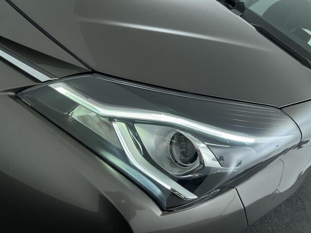 Toyota YARIS 1.5 Hybrid Y20 Exclusive Edition