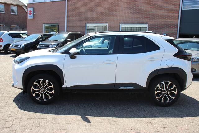 Toyota YARIS Cross 1.5 Hybrid Dynamic | Navi | Keyless | LED |
