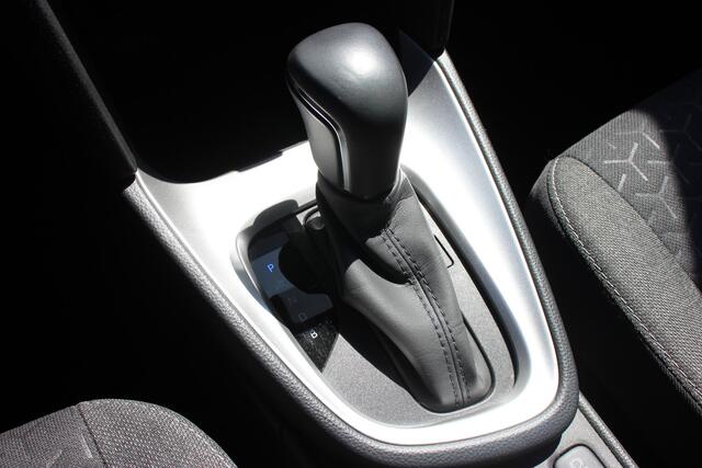 Toyota YARIS Cross 1.5 Hybrid Dynamic | Navi | Keyless | LED |