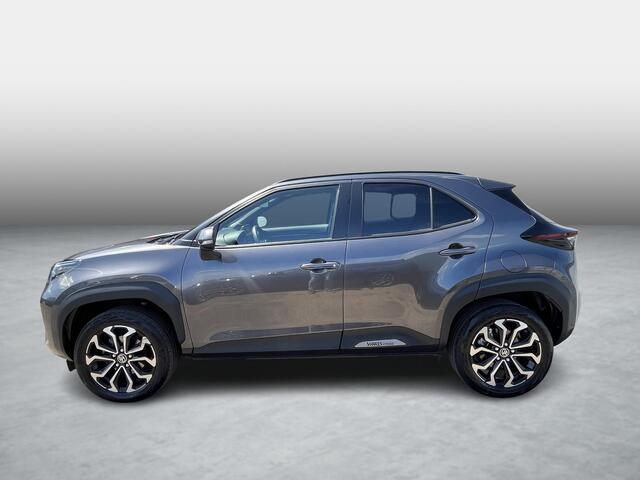 Toyota YARIS Cross 1.5 Hybrid Dynamic Navigatie, LED, Smart key, Privacy glass, Achteruitrijcamera, Lichtmetalen velgen,