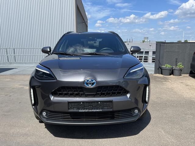 Toyota YARIS Cross 1.5 Hybrid Dynamic Navigatie, LED, Smart key, Privacy glass, Achteruitrijcamera, Lichtmetalen velgen,